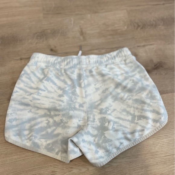 Travis Mathew Women's Tie-Dye Athletic Shorts - Picture 5 of 6